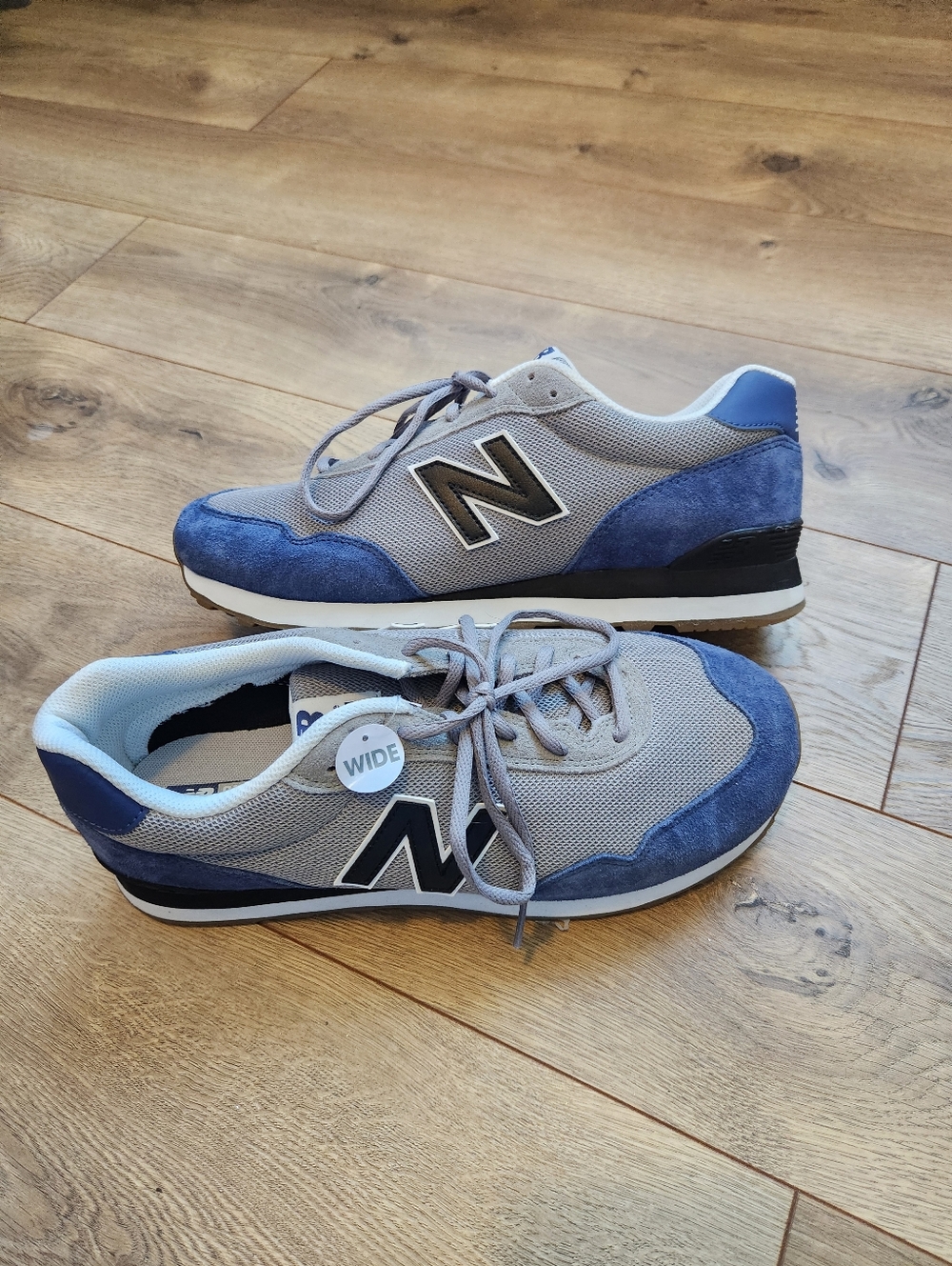 Mens Brand New 11 Wide New Balance Tennis Shoes